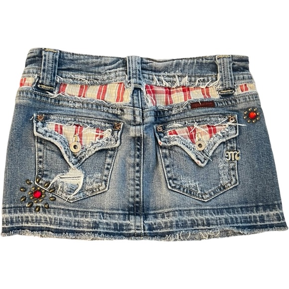 Miss Me Jeans Denim Mini Skirt Raw Hem Embellished Studded Women’s Size Small - Picture 4 of 15